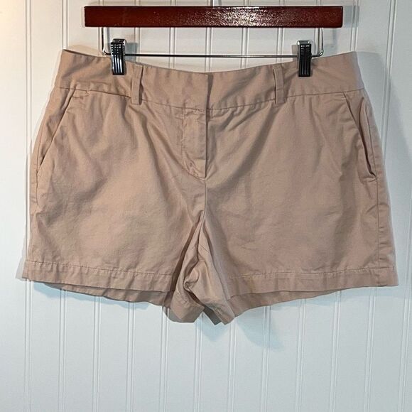 Loft 4" Chino Shorts Women’s 10 Pink Cotton Mid Rise Flat Front Slant Pocket - Picture 1 of 6